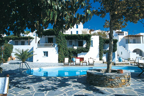 Cyc_Sifnos_HotelFlowers_006